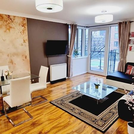Double King Suite, Canary Wharf Waterfront ลอนดอน ภายนอก รูปภาพ