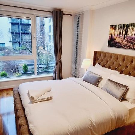 Double King Suite, Canary Wharf Waterfront ลอนดอน ภายนอก รูปภาพ