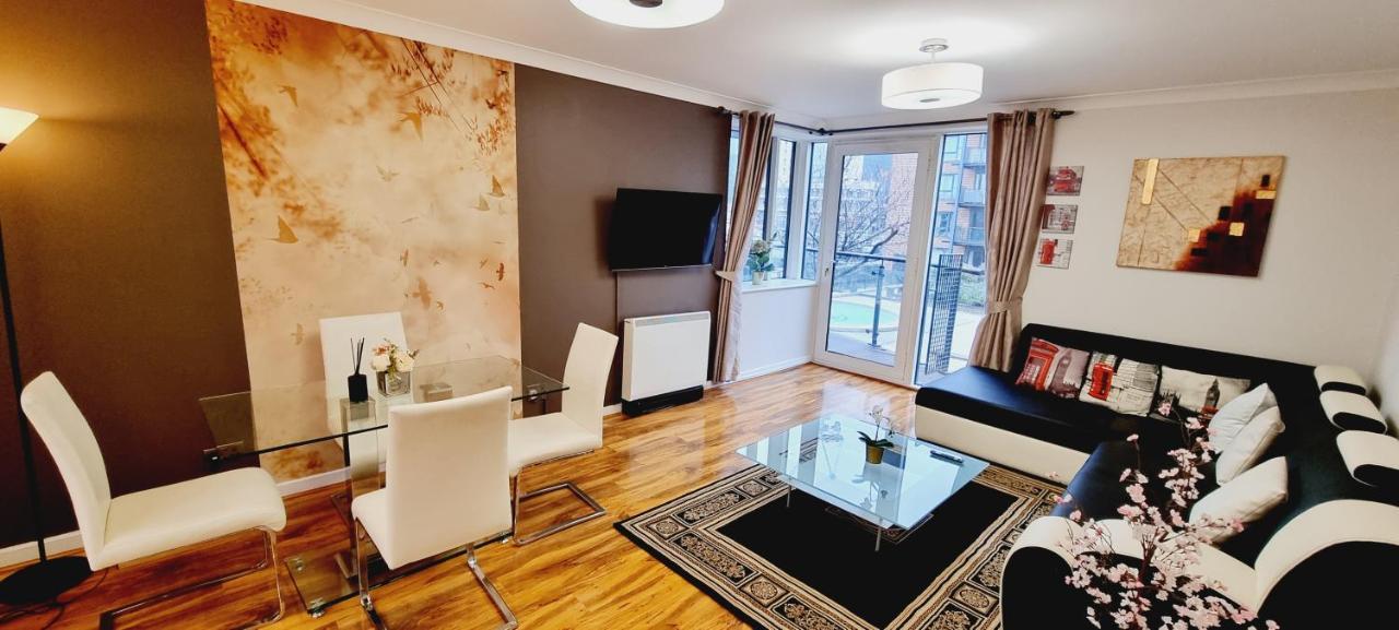 Double King Suite, Canary Wharf Waterfront ลอนดอน ภายนอก รูปภาพ