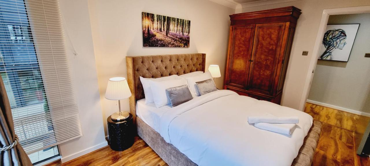Double King Suite, Canary Wharf Waterfront ลอนดอน ภายนอก รูปภาพ